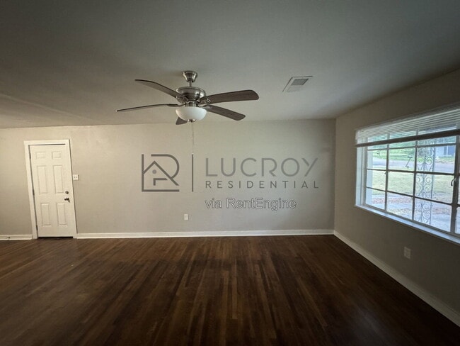 Photo - 2364 Coronet Pl