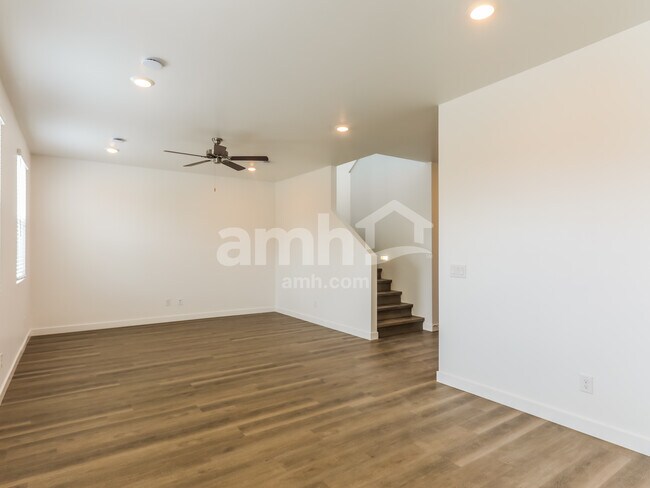 Photo - 20177 W Thomas Rd