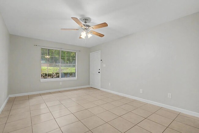 Photo - 2607 Hartsfield Rd