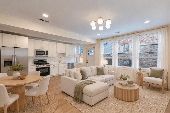 Photo - 1328 W Nelson St