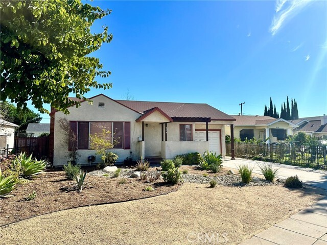 Building Photo - 904 S Ramona St Rental