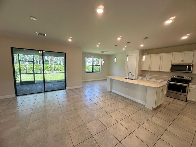 9074 Bexley Dr