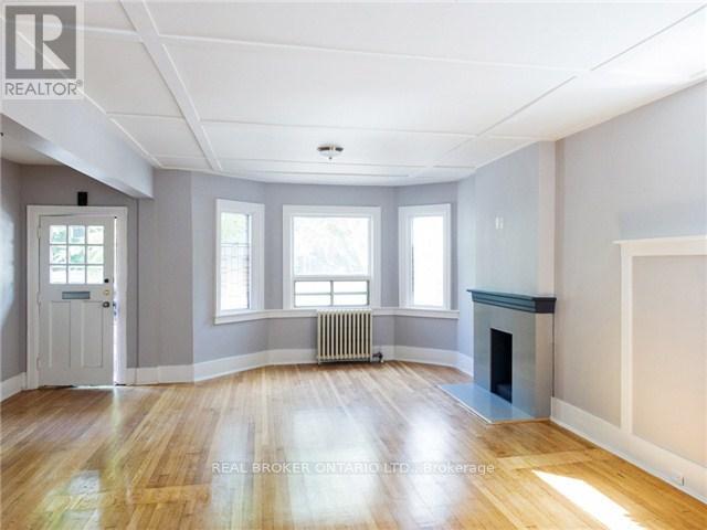 Photo - 79 Isabella St