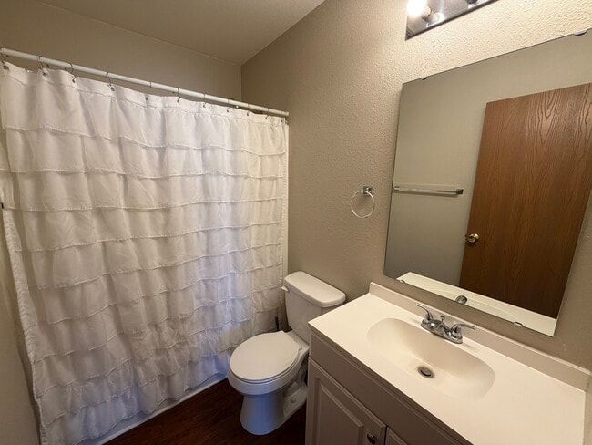 Photo - 1216 Wolf Run Ct