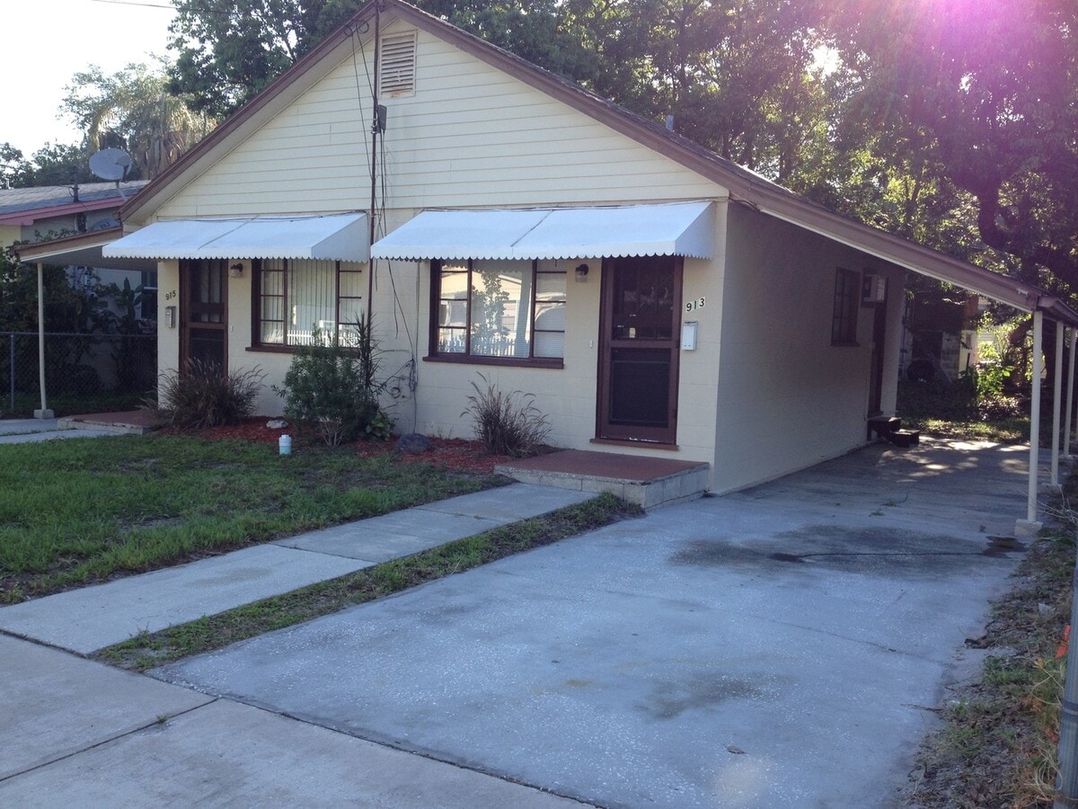 Photo - 913 N Brack St
