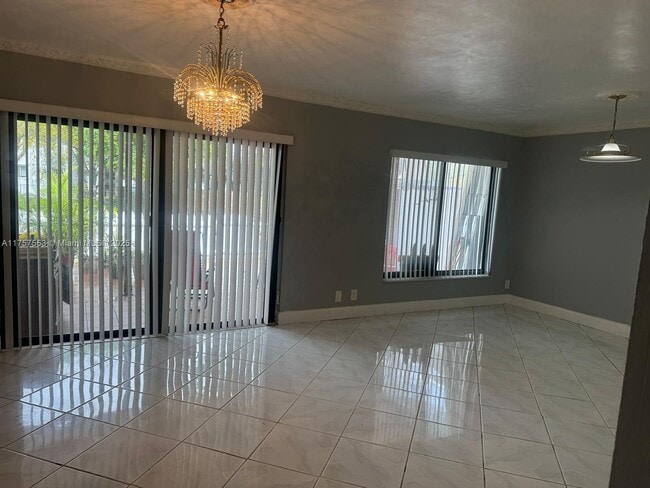 Photo - 7901 NW 33rd St