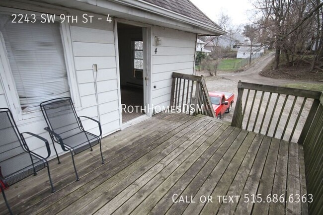 Photo - 2243 SW 9th St Unidad 4