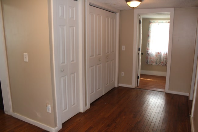 Photo - 1602 Dixon St