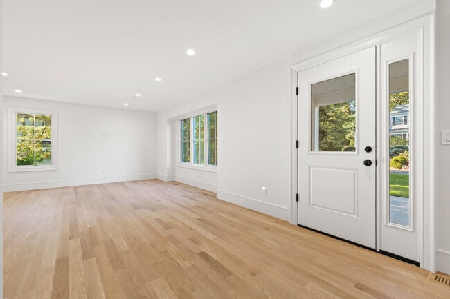 Photo - 19 Highland Park Pl