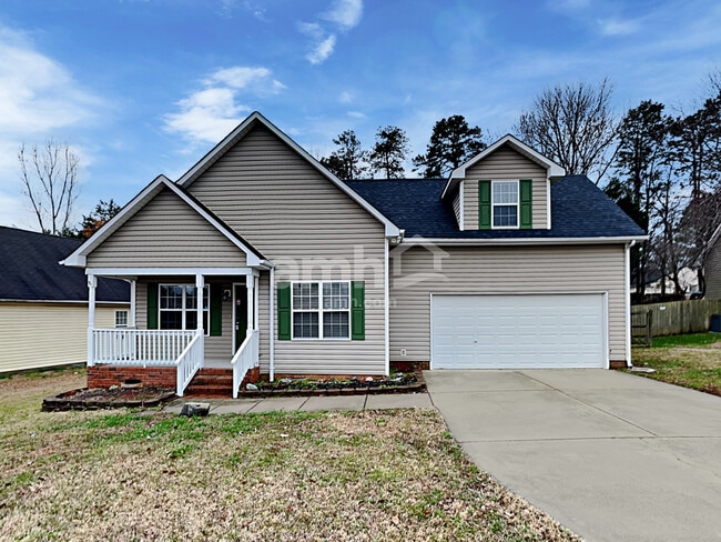 Building Photo - 1009 Loch Lomond Cir