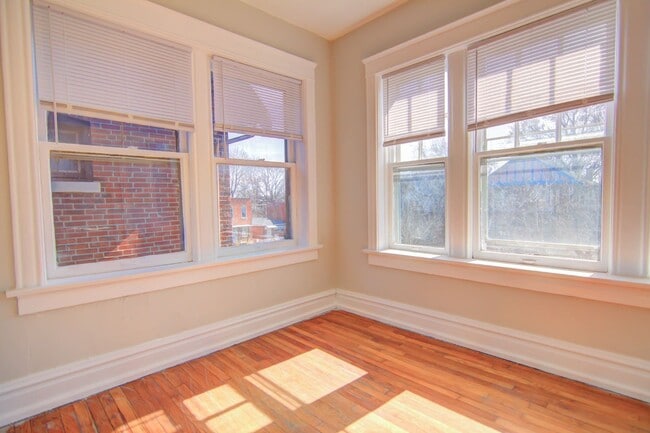Photo - 3139 Halliday Ave Unit 2E