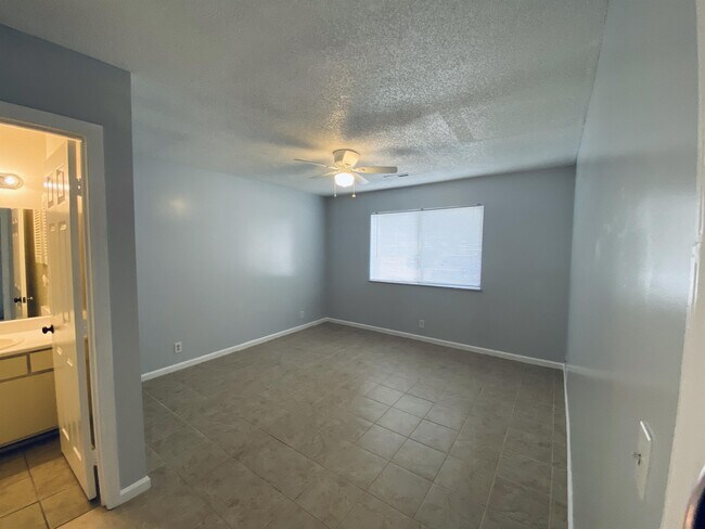 Photo - 217 Bull River Bluff Dr