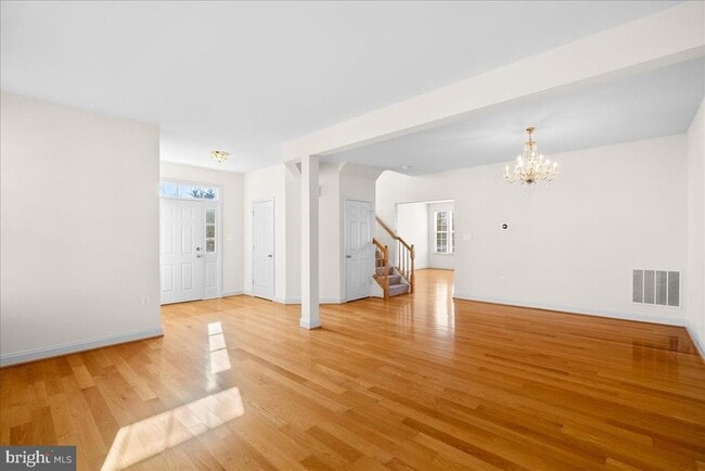 Photo - 927 Buttonwood Terrace NE