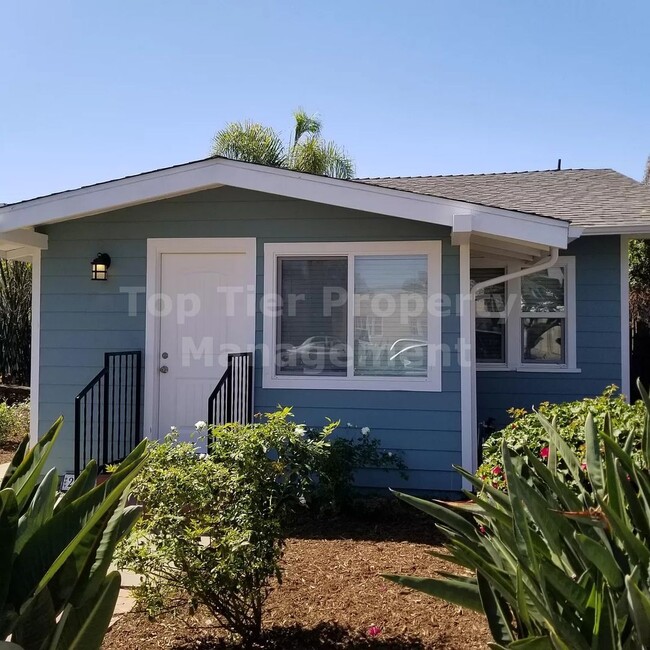 ***Remodeled, Charming 2 bed / 2 bath Bung... - ***Remodeled, Charming 2 bed / 2 bath Bung...