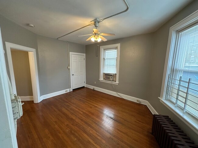 Photo - 3235 Jefferson Ave