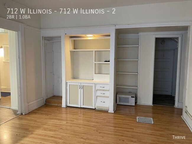 Photo - 712 W Illinois St Unit 2