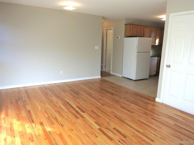 Photo - 56 Linwood Rd N Unidad 2nd Fl