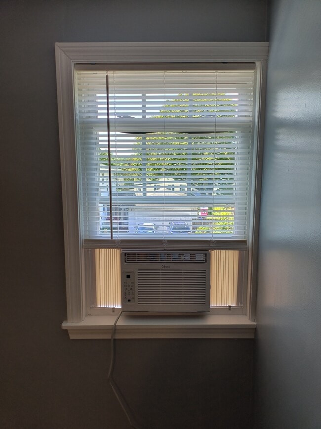 Photo - 161 Lynch St