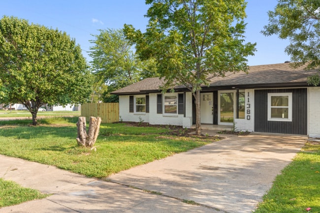 Building Photo - 11380 Lanewood Cir Rental