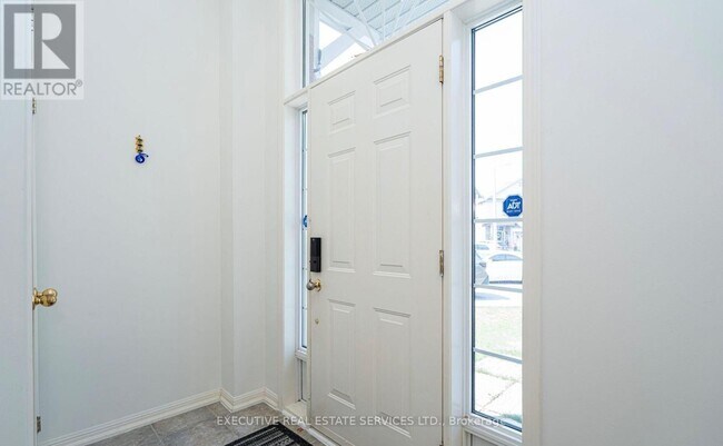 Photo - 25 Dreamcrest Ct