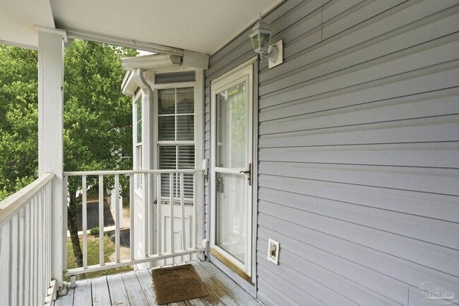 Photo - 2813 Langley Ave Unit B203