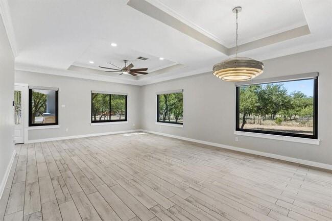 501 Lone Star Dr