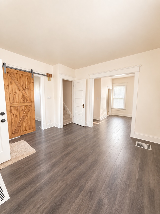 Photo - 129 N Olive St
