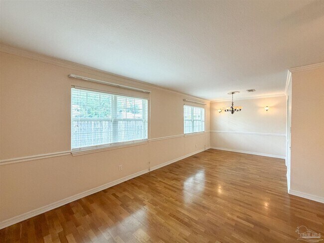 Photo - 3915 Potosi Rd