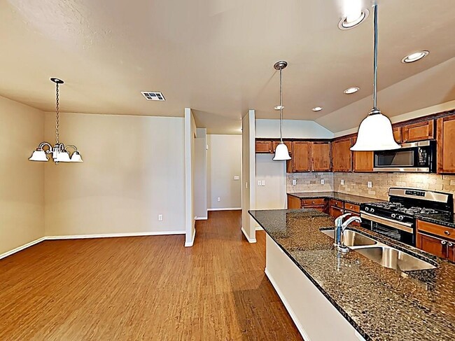 Photo - 4704 River Mesa Dr