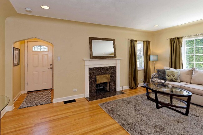 Photo - 2521 Krameria St