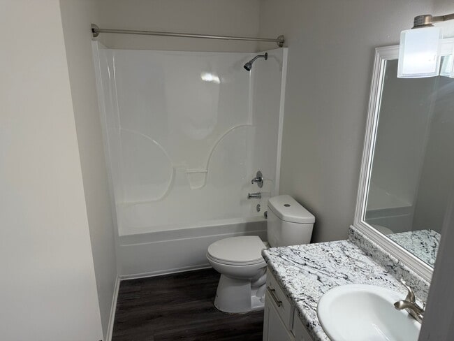 Photo - 1375 N Carriage Way Unidad 1375