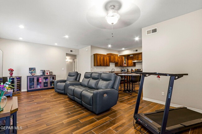 Photo - 3425 Dana Grey Dr