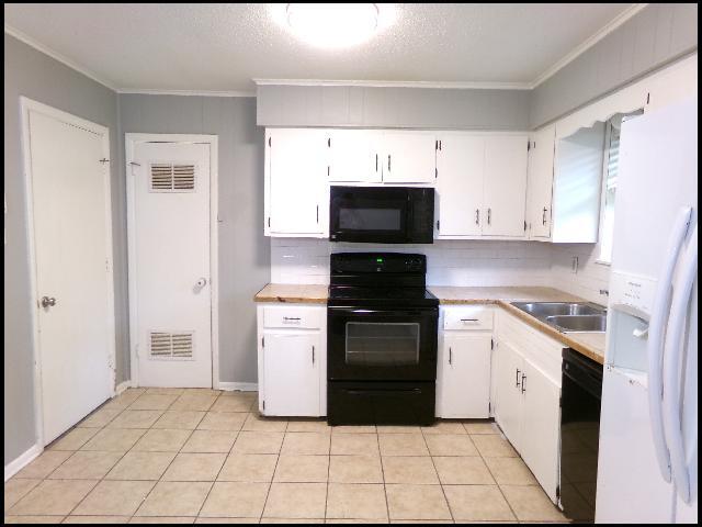 Photo - 905 Norma Ct