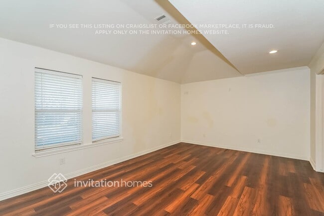 Photo - 209 King Trail