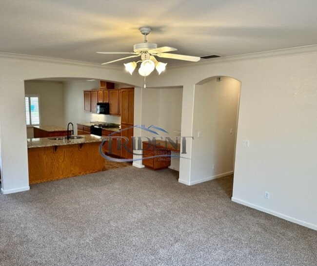 Photo - Beautiful 3 bedroom, 2 house