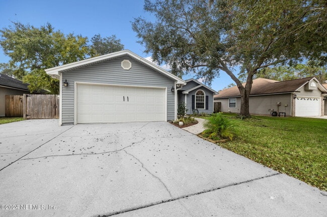 Photo - 12358 Carriage Crossing Ct