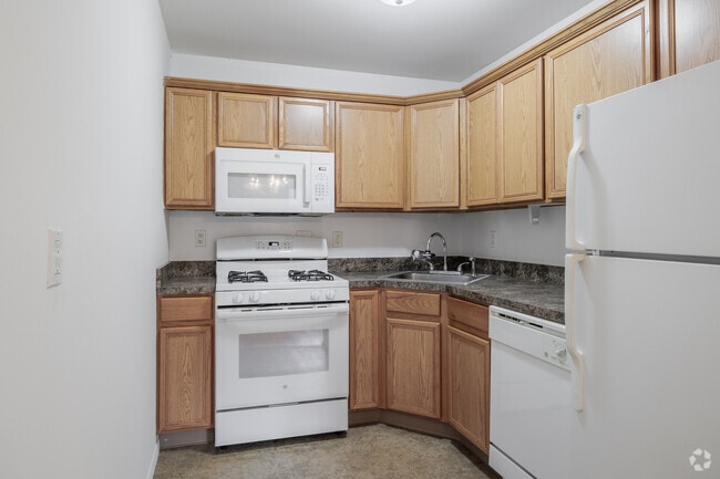 Kitchen - 3.5 Rm, 1Bd, 1Ba, 1st Floor