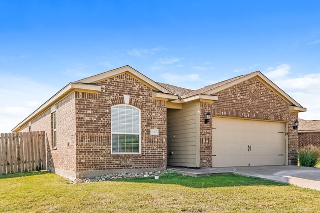 Photo - 2120 Foxglove Ct