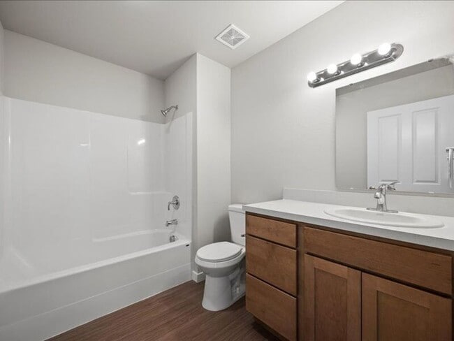 6005C Chapel Hill Blvd Unit C202