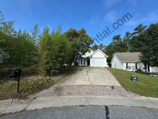 Ranch home with attached garage - Ranch home with attached garage