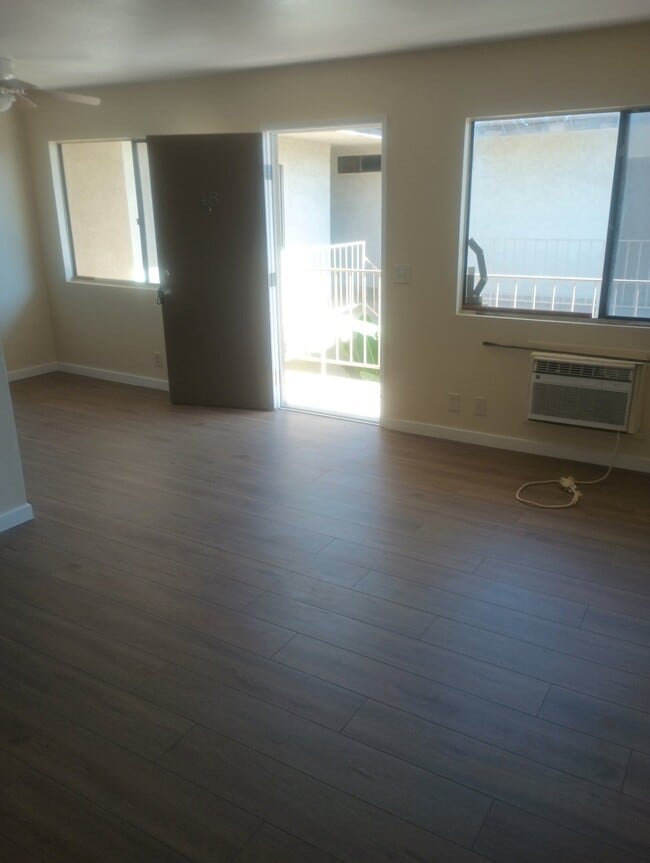 9435 California Ave Unit 48
