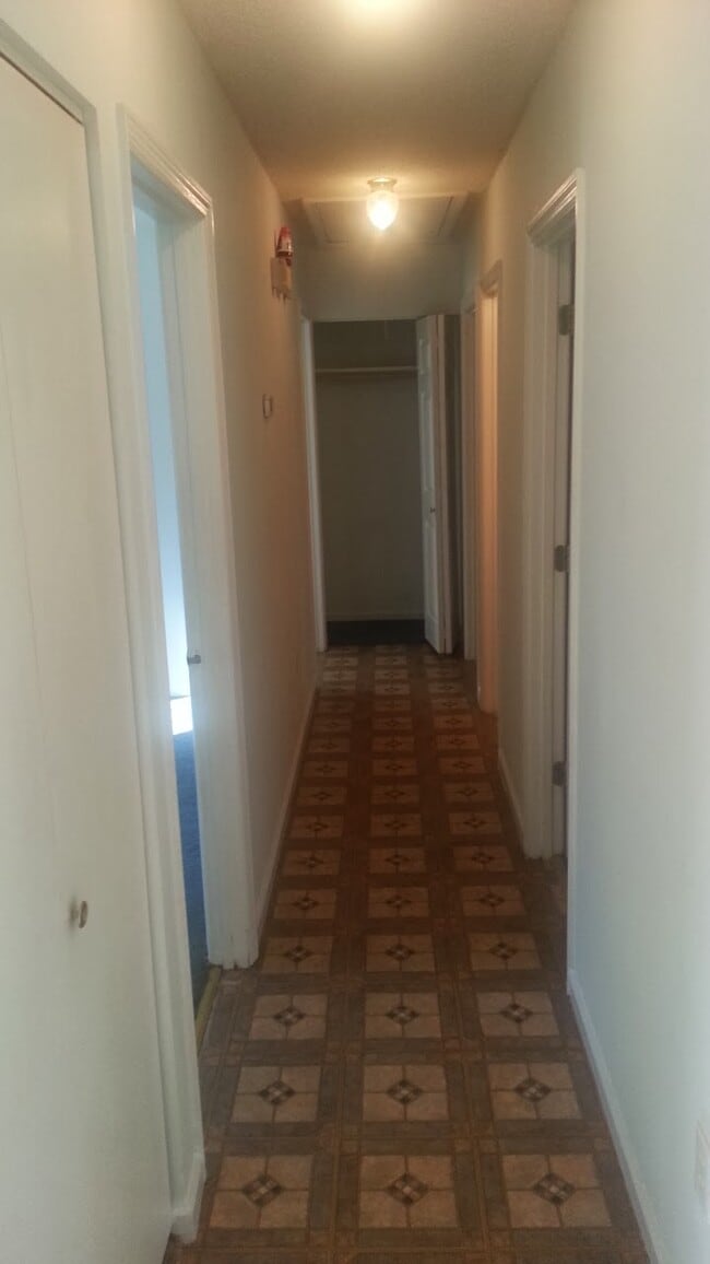 Photo - 8 Silver Spur Ct