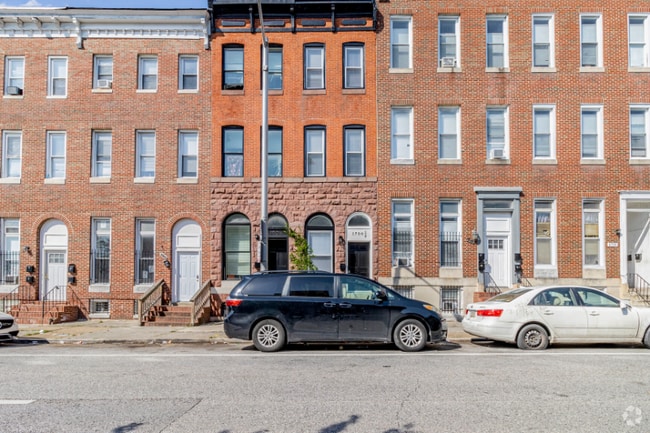 Building Photo - 1706 McCulloh St Rental
