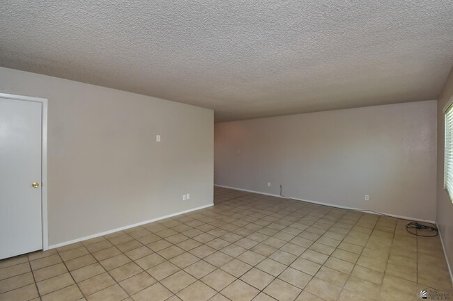Photo - 2490 W Yowell Ct Unit 56