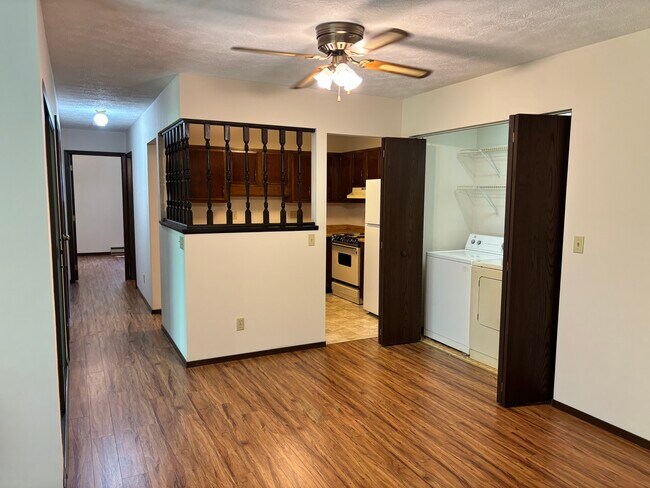 Photo - 333 W Lake Ave Unit 8A