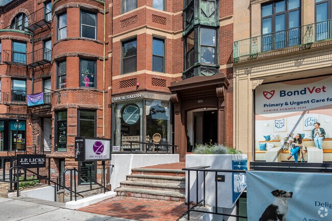Photo - 173 Newbury St