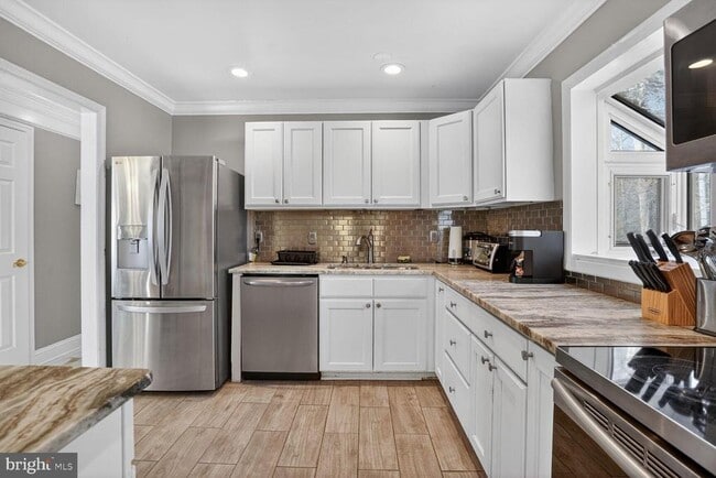 Photo - 4854 Langer Ln