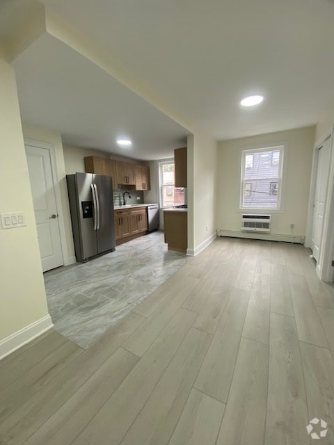 Building Photo - 20 Sherman Ave Unit 2 Rental