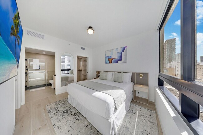 Photo - 36 NE 2nd St Unidad ID1422353P