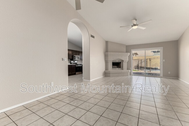 Photo - 5526 E Forge Ave